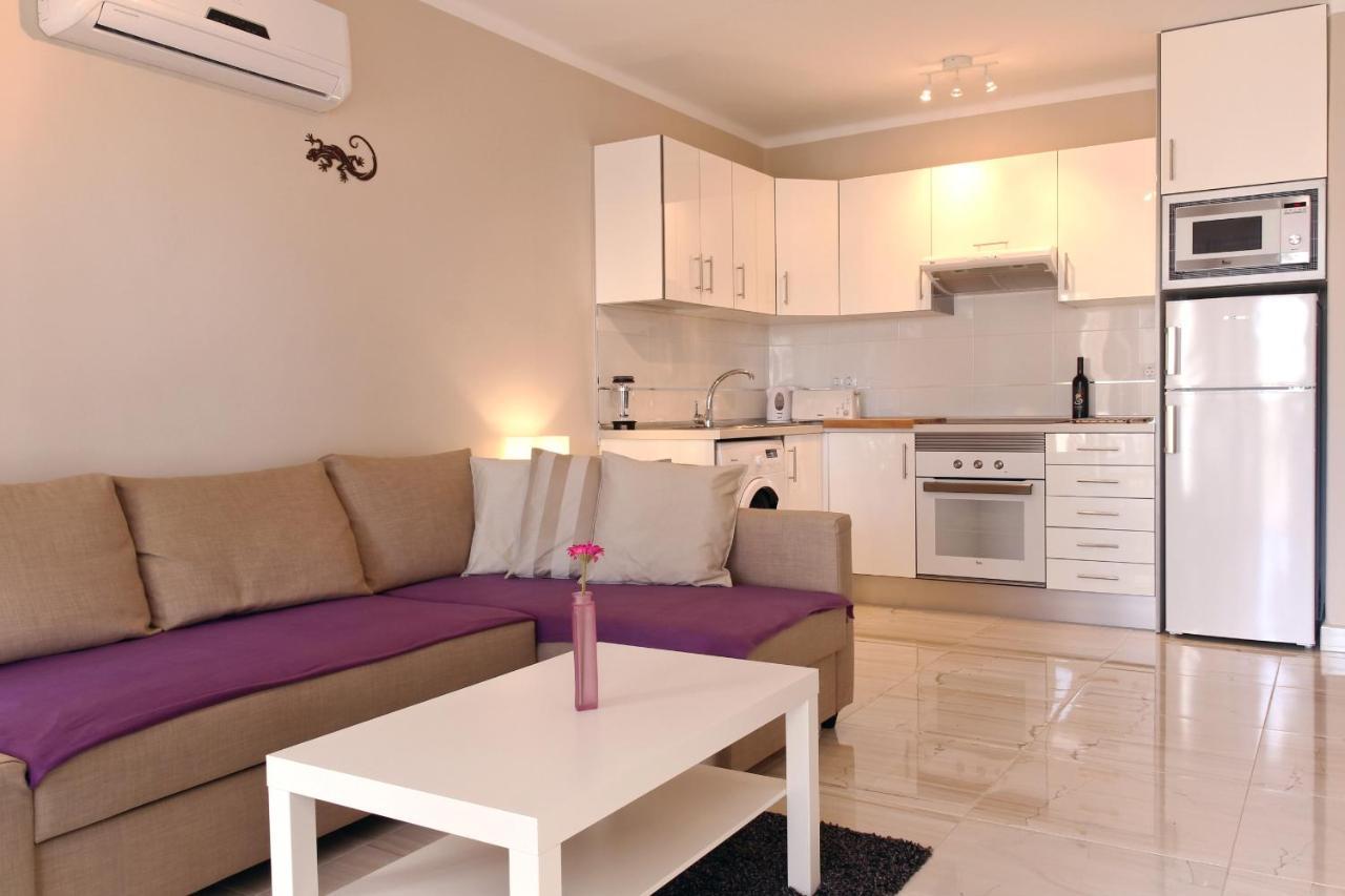 Casa Aurora Apartment Tias Bagian luar foto