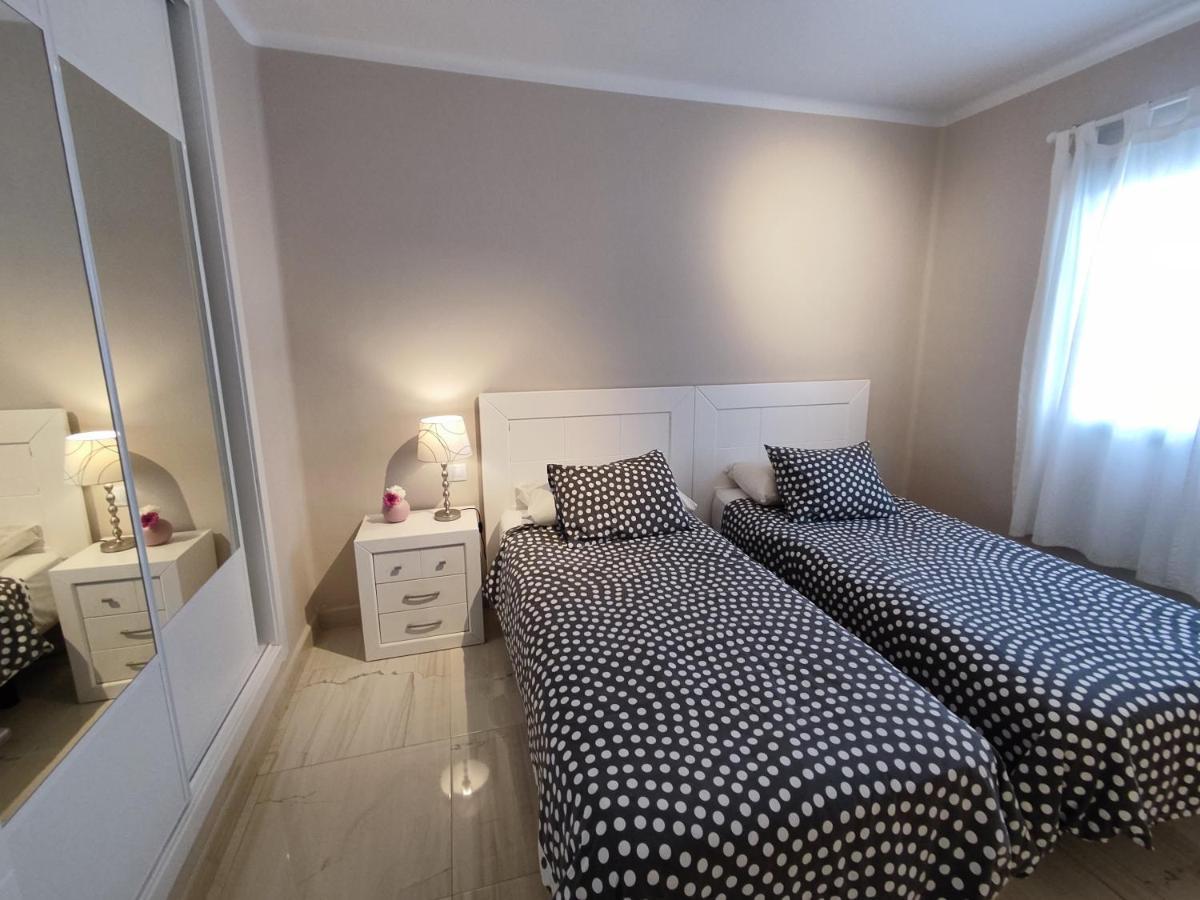 Casa Aurora Apartment Tias Bagian luar foto