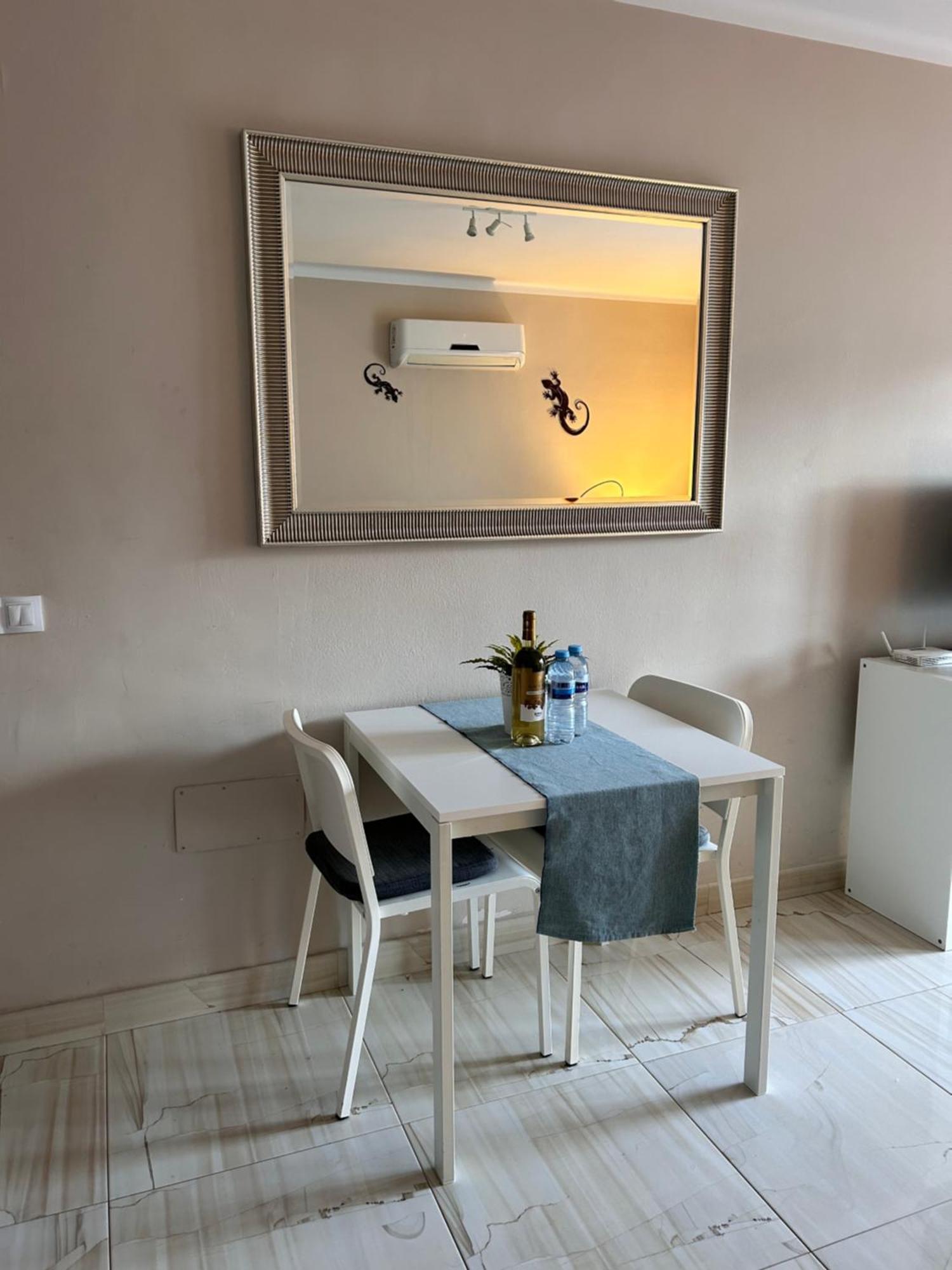 Casa Aurora Apartment Tias Bagian luar foto